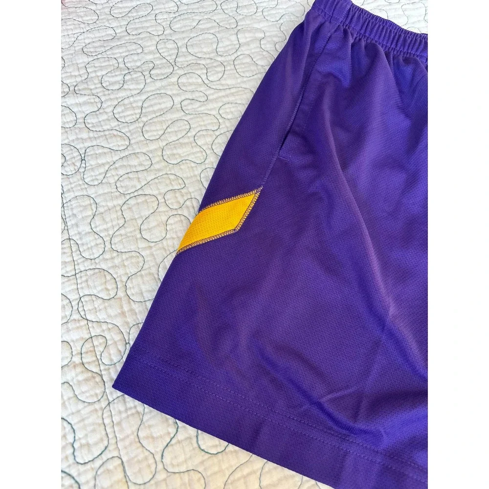Nike Boys Kobe Bryant Basketball Shorts Purple Size Large